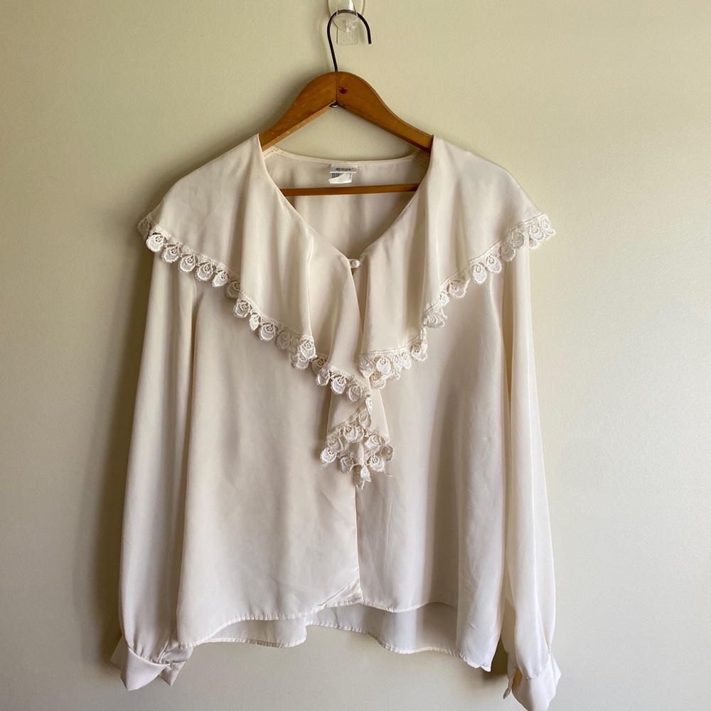 Vintage Maxi-Collar Lace-Trim Cream Blouse